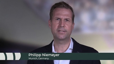 #232: Insights from the OR - Quadriceps Tendon Graft for ACL Repair – thumbnail 1 of 7