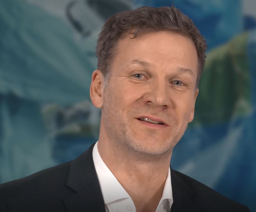 #192: Hip International - Basic Principles of Hip Arthroscopy – thumbnail 1 of 13