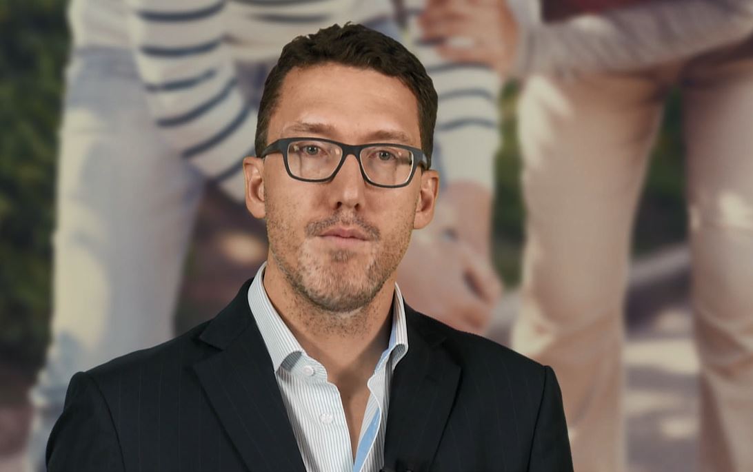 #506: Knee International I – thumbnail 3 of 10