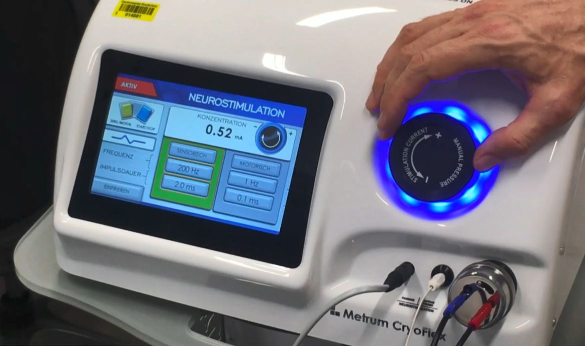 #506: Knee International I – thumbnail 6 of 10