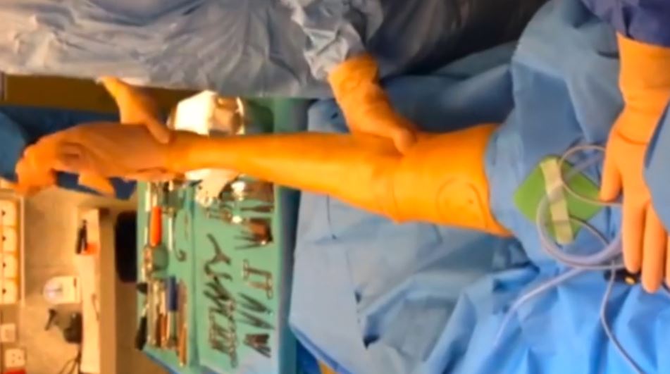 #506: Knee International I – thumbnail 7 of 10