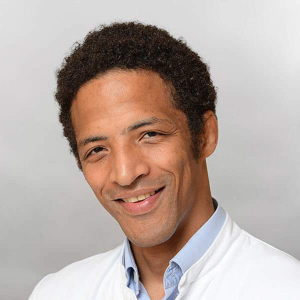 Priv.-Doz. Dr. med.<br>Ralph Akoto