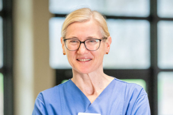 Dr. med.<br>Susanne Atug