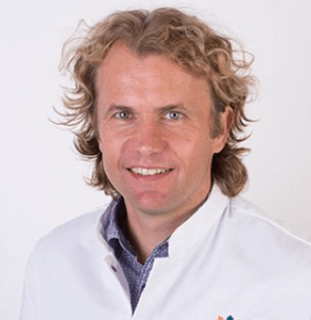 <br>Dewi P. Bakker, M.D.