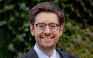 Dr. med.<br>Lukas Beller
