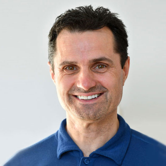 Priv.-Doz. Dr. med.<br>Peter Brucker