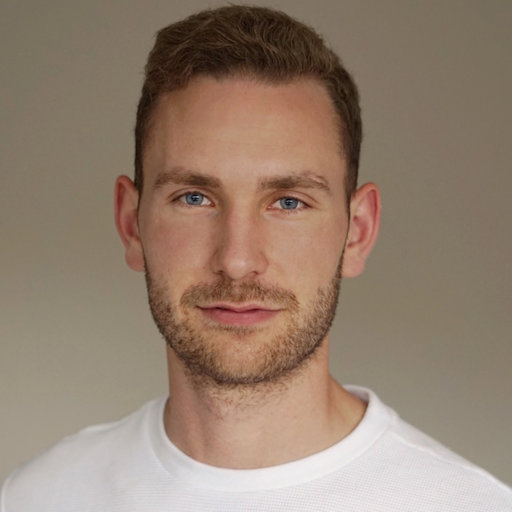 Dr. med. univ.<br>Alexander Bumberger