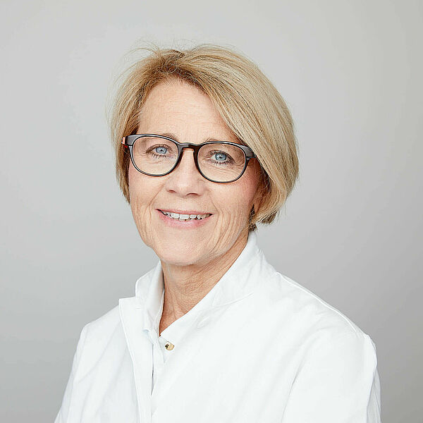 Dr. med.<br>Doris Maier