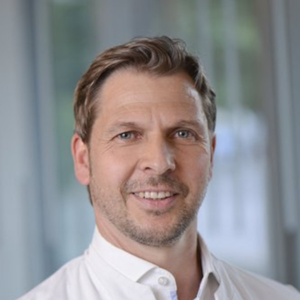 Priv.-Doz. Dr. med.<br>Oliver Eberhardt
