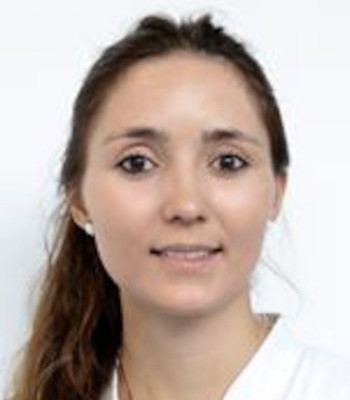 Dr. med.<br>Maria Elze