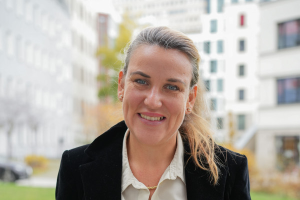 Dr. med.<br>Jennifer Ernst