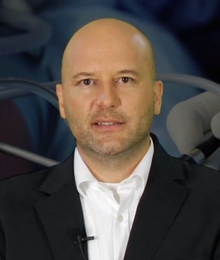 Dr.<br>Roland Flasbarth