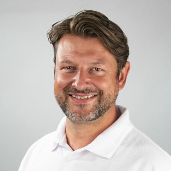 <br>Claudio Glowalla, M.D.