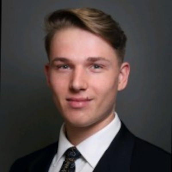 <br>Arian Große Allermann