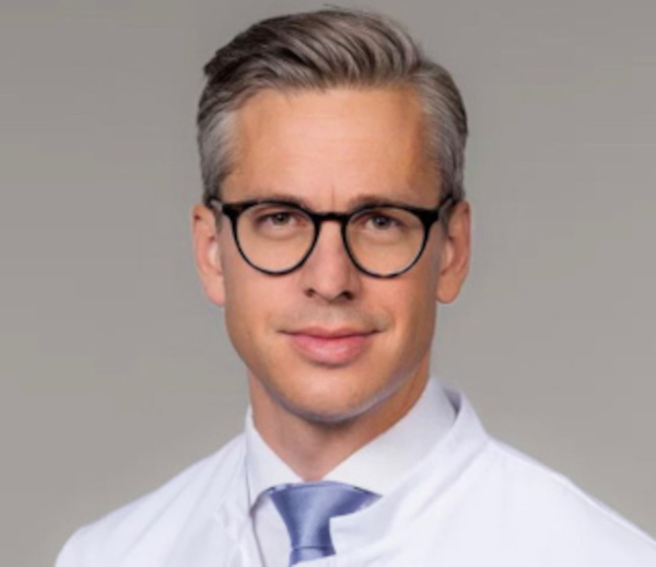 Professor<br>Florian Haasters, M.D.