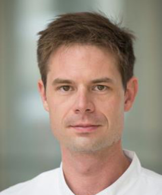 Priv.-Doz. Dr. med. habil.<br>Ralf Henkelmann