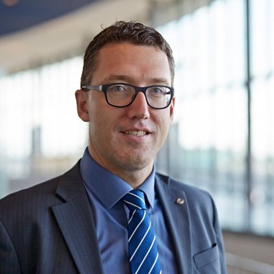 Professor<br>Michael T. Hirschmann, M.D.