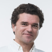 Dr. med.<br>Robert Hudek