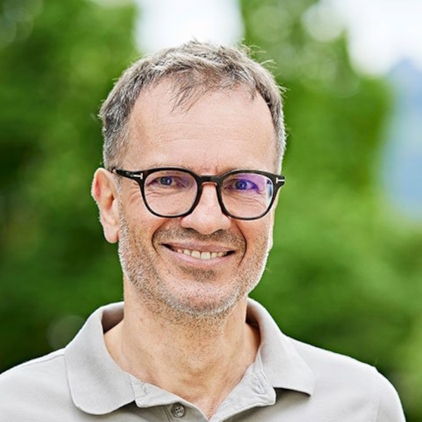 Dr. med.<br>Peter Katzmaier