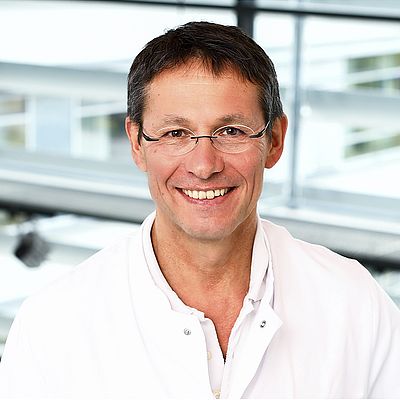 Dr. med.<br>Peter Laier
