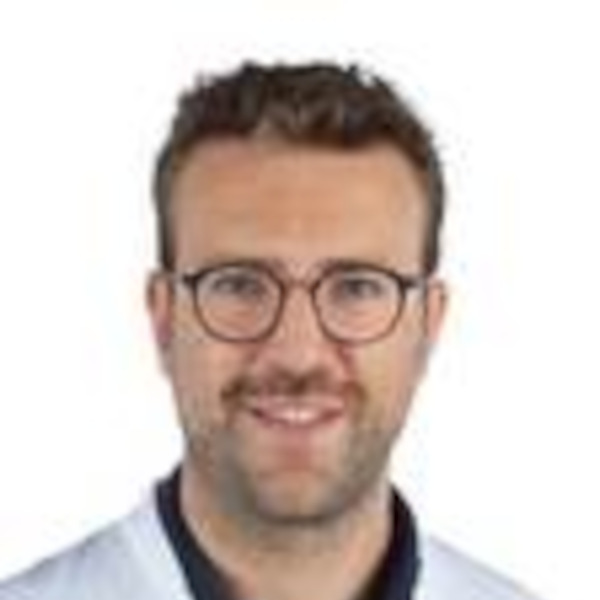 Dr. med.<br>Alexander Milstrey