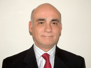 Professor<br>Daniel Moya, M.D.