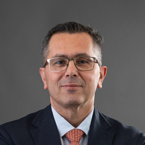 <br>Emmanuel Papakostas, M.D.