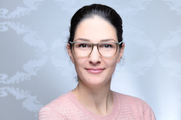 <br>Golnessa Rommelfanger