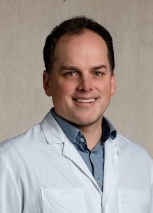 Dr. med.<br>Michael Schär