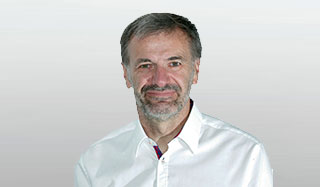 Dr.<br>Ralf Peter Schnorr