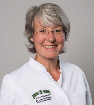 Dr. med.<br>Christine Seyfert