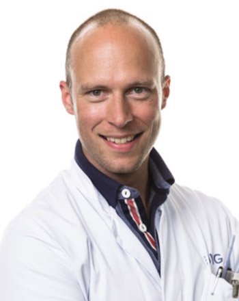 Dr. med.<br>Christopher Spering