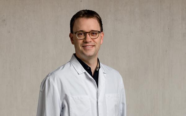 <br>Simon D. Steppacher, M.D.