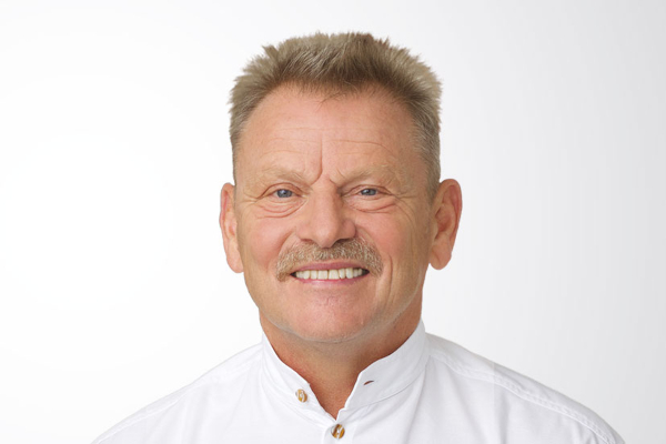 Professor<br>Hajo Thermann, M.D.