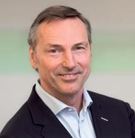 Dr. med. Dr. h.c.<br>Manfred Thomas