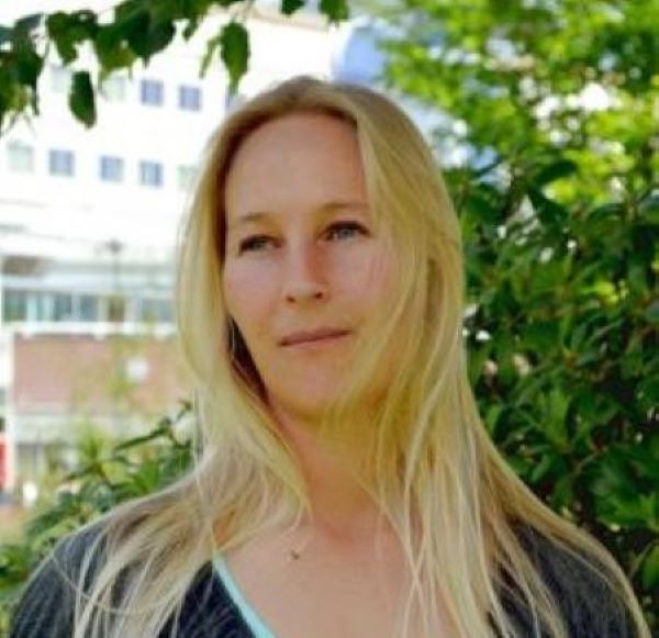 Professor<br>Lucienne Vonk, PhD