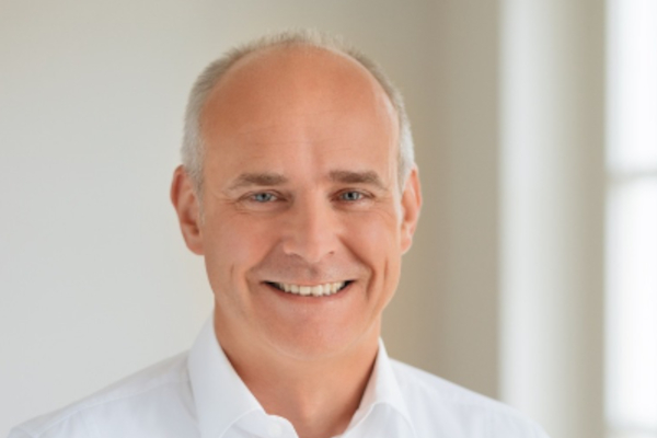 Dr. med.<br>Bernd Wiedenhöfer