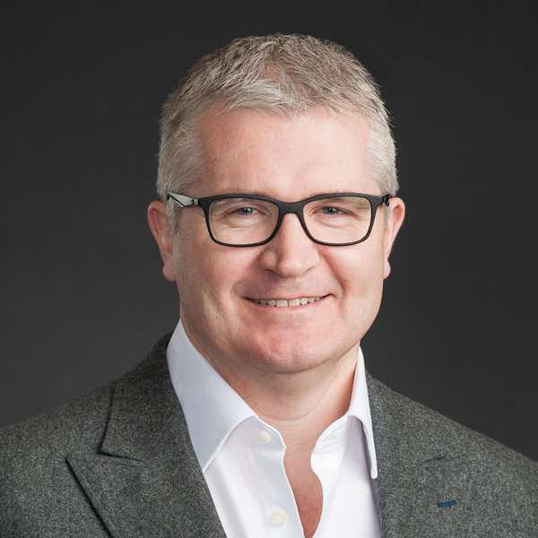 Prof. Dr. med.<br>Adrian Wilson