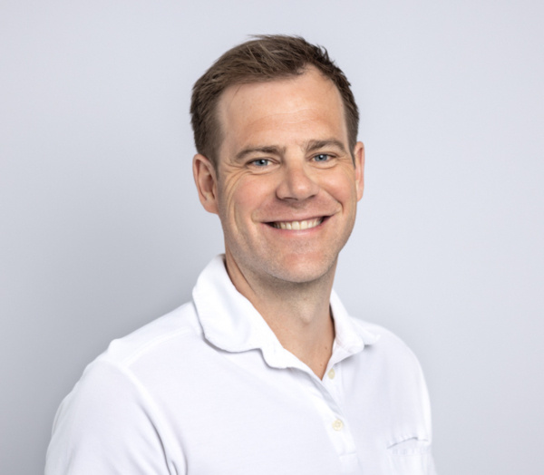 Dr. med.<br>Christoph Zindel-Geisseler