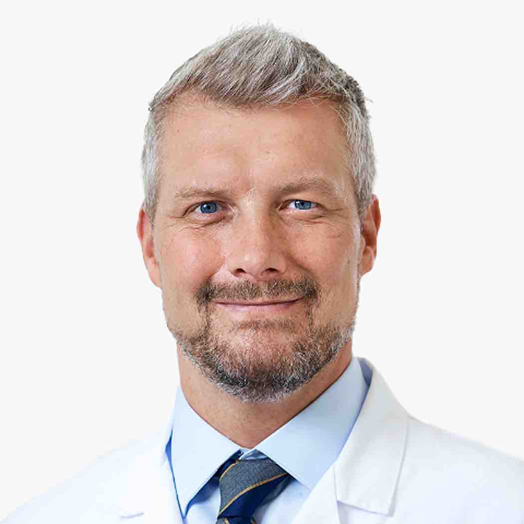 Professor<br>Matthias Zumstein, M.D.