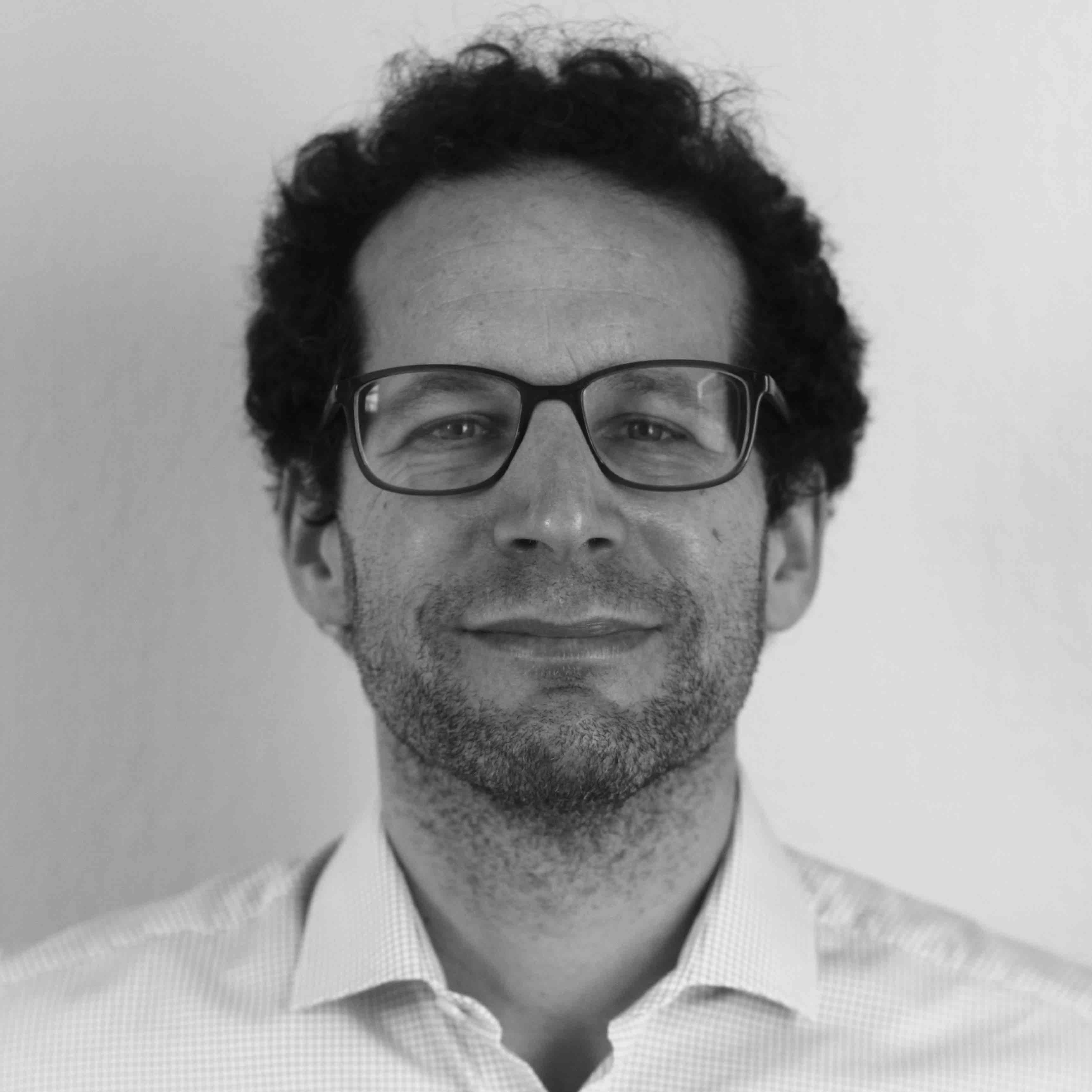 Manuel Schiff<br/>(Paris, France)